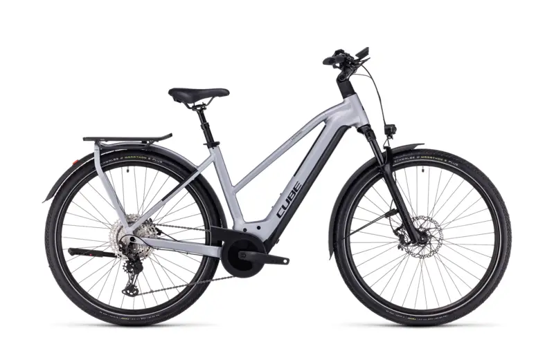 Cube Kathmandu Hybrid SLX 750 polarsilver´n´black Modell 2023